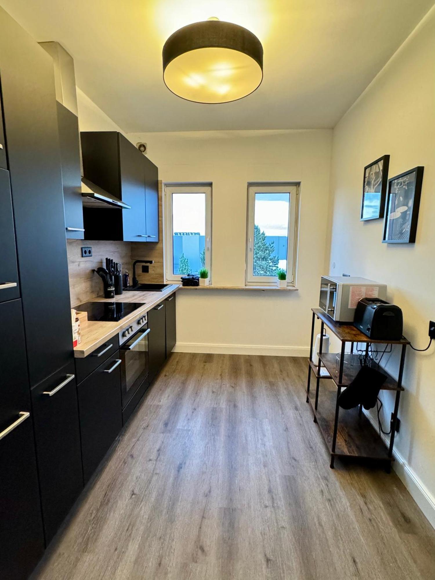 220 Qm Penthouse Wohnung Mit Fahrstuhl - Ohne Spa MHG Exteriör bild