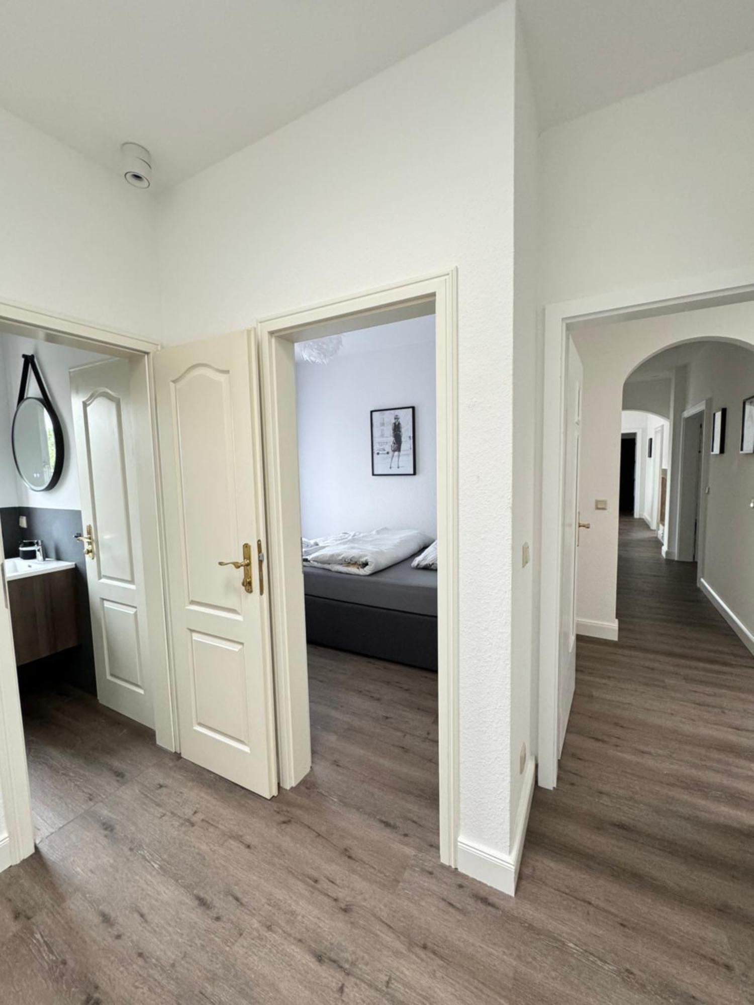 220 Qm Penthouse Wohnung Mit Fahrstuhl - Ohne Spa MHG Exteriör bild